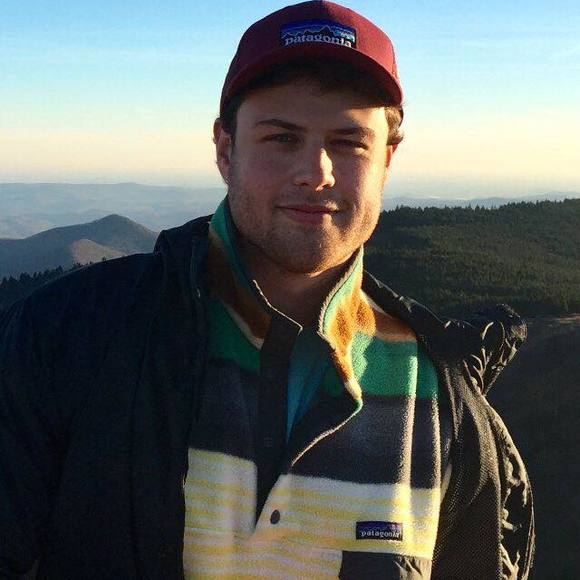 Meet your Posher, Taylor - Picture 1 of 1